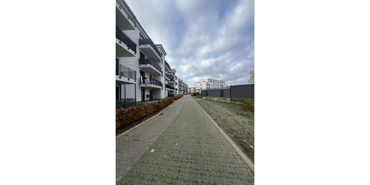 Erdgeschoßwohnung Schwerin Gartenstadt - 2 Zimmer, 70 m&sup2;, 735&euro; | Angebot:24534447