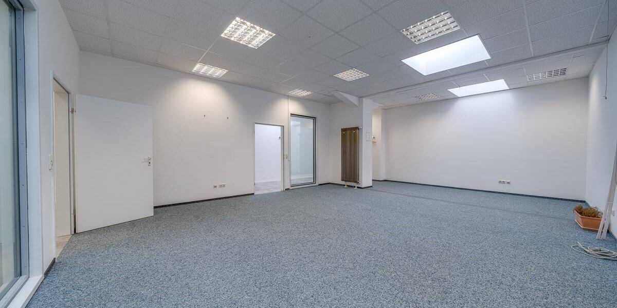 Gewerbeobjekt Würzburg Lengfeld - 7.400&euro; | Angebot:25705677