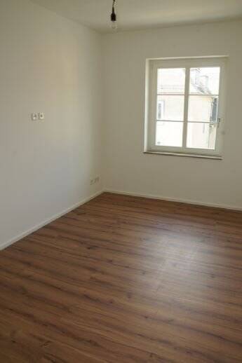 Etagenwohnung Chemnitz Lutherviertel - 3 Zimmer, 69 m&sup2;, 575&euro; | Angebot:25899141