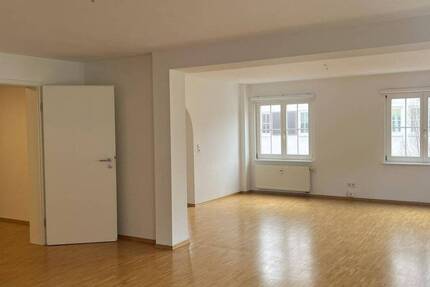 Wohnung Freudenstadt - 3 Zimmer, 132 m&sup2;, 995&euro; | Angebot:26544875