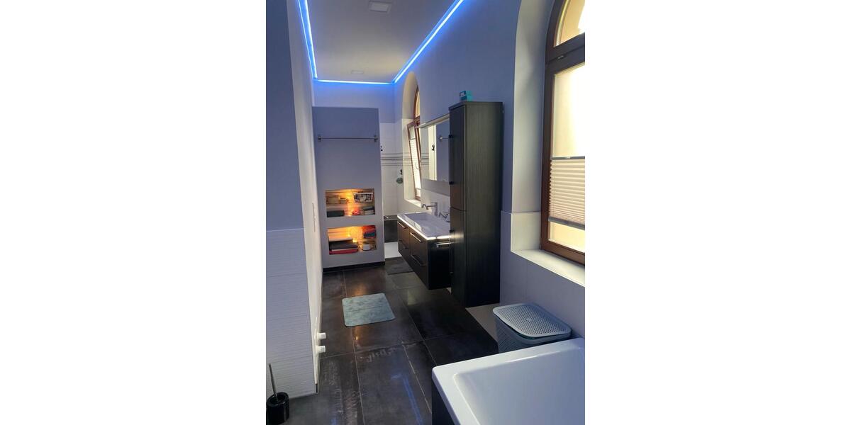 Etagenwohnung Blankenburg (Harz) - 4 Zimmer, 110 m&sup2;, 880&euro; | Angebot:26198740