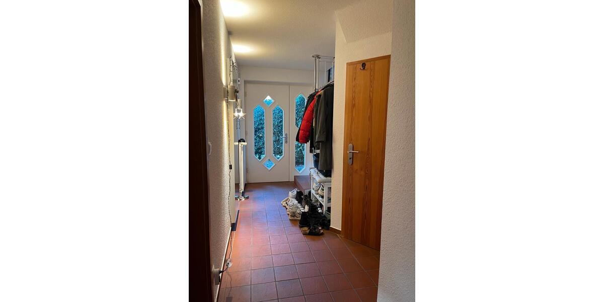 Wohnen auf Zeit Lingen (Ems) Damaschke - 8 Zimmer, 90 m&sup2;, 350&euro; | Angebot:24812053