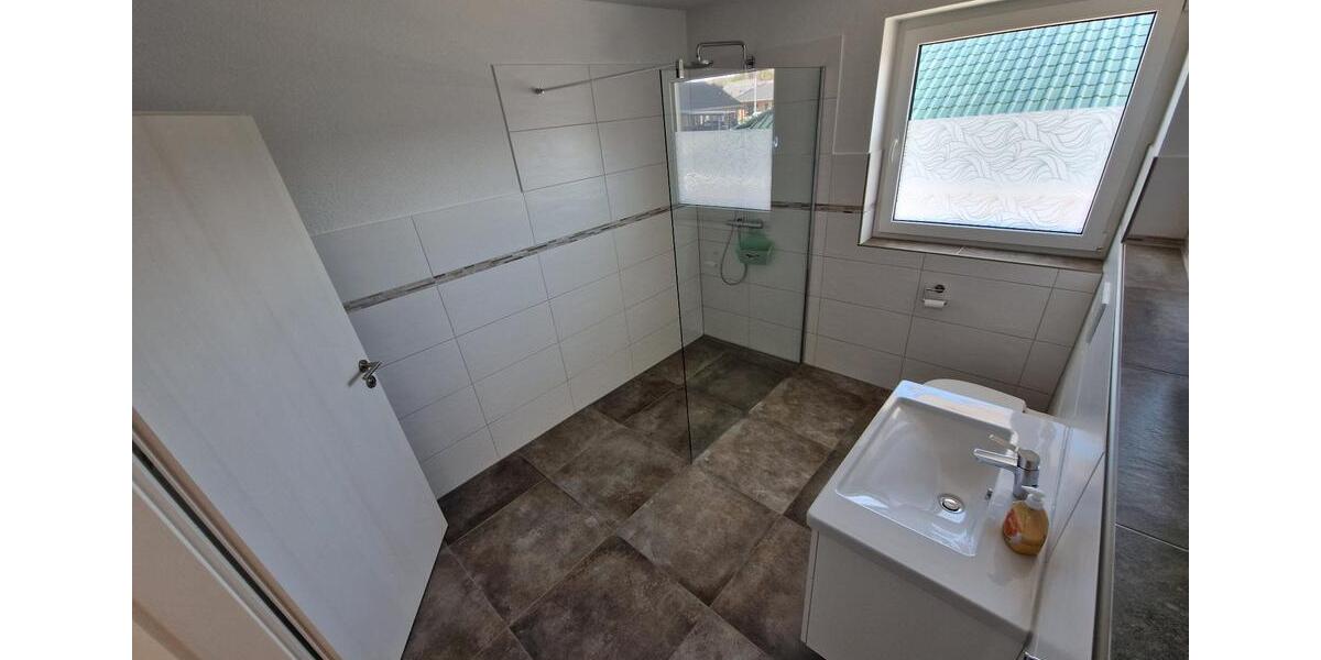 Etagenwohnung Albersdorf - 3 Zimmer, 70 m&sup2;, 805&euro; | Angebot:26573155