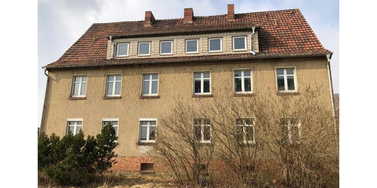 Dachgeschoßwohnung Menteroda - 3 Zimmer, 55 m&sup2;, 300&euro; | Angebot:25783757