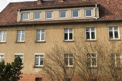 Wohnung Menteroda - 3 Zimmer, 55 m&sup2;, 300&euro; | Angebot:25783757