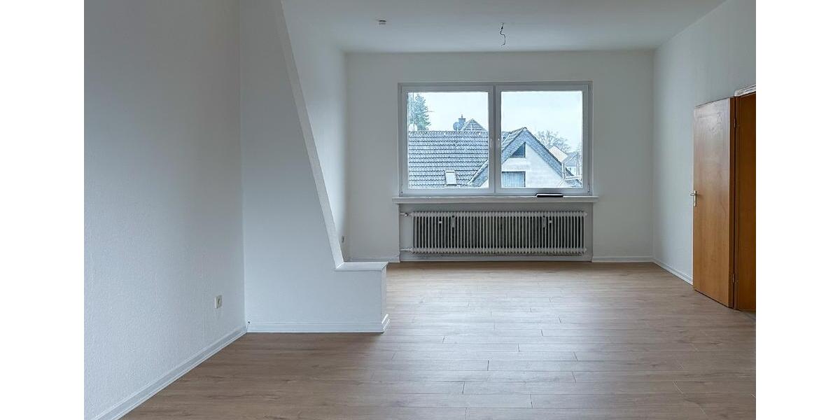 Etagenwohnung Radevormwald - 4 Zimmer, 110 m&sup2;, 800&euro; | Angebot:24506939