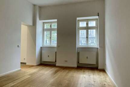 Wohnung Berlin Kreuzberg - 1 Zimmer, 35 m&sup2;, 884&euro; | Angebot:27698254