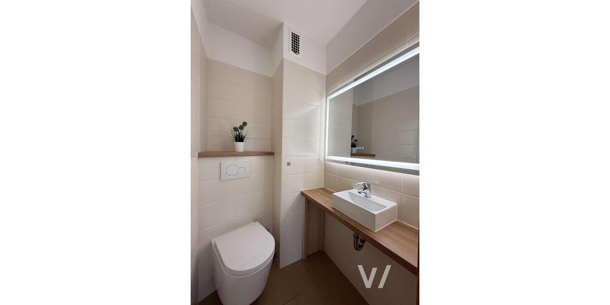 Etagenwohnung Saarbrücken - 3 Zimmer, 96 m&sup2;, 1.000&euro; | Angebot:26425775