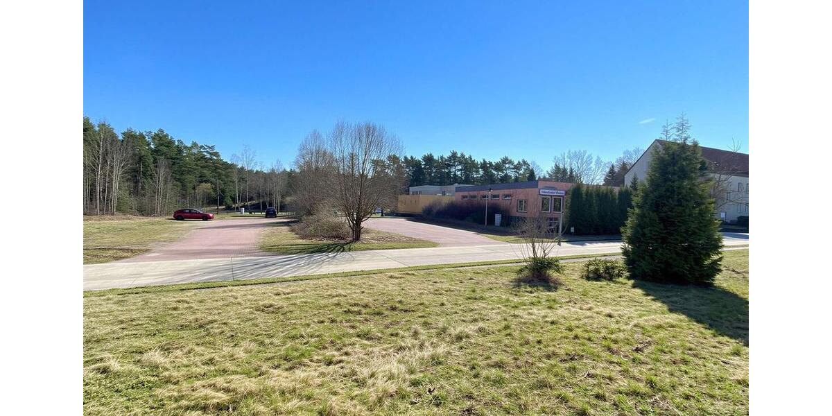 Etagenwohnung Forst (Lausitz) - 3 Zimmer, 79 m&sup2;, 389&euro; | Angebot:26252008