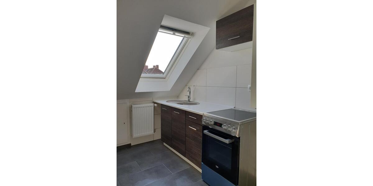 Dachgeschoßwohnung Wilhelmshaven Heppens - 1 Zimmer, 20 m&sup2;, 495&euro; | Angebot:25431003