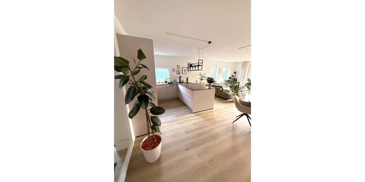 Erdgeschoßwohnung Göttingen - 3 Zimmer, 82 m&sup2;, 1.270&euro; | Angebot:24849569