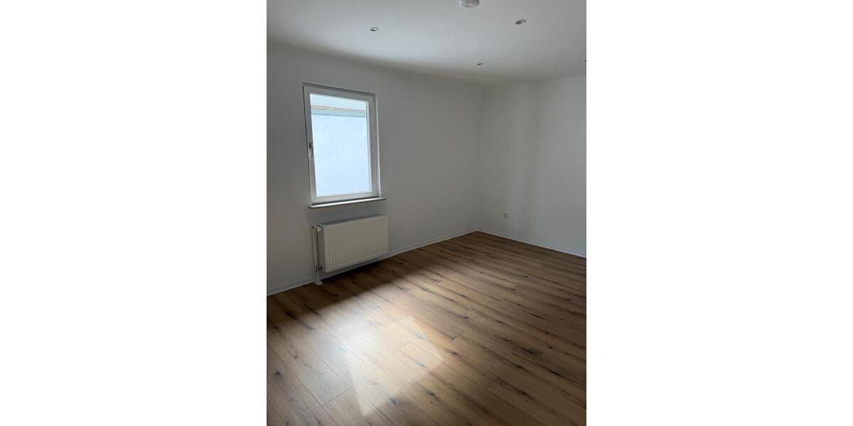 Etagenwohnung Limburg an der Lahn - 3 Zimmer, 104 m&sup2;, 1.066&euro; | Angebot:26234385