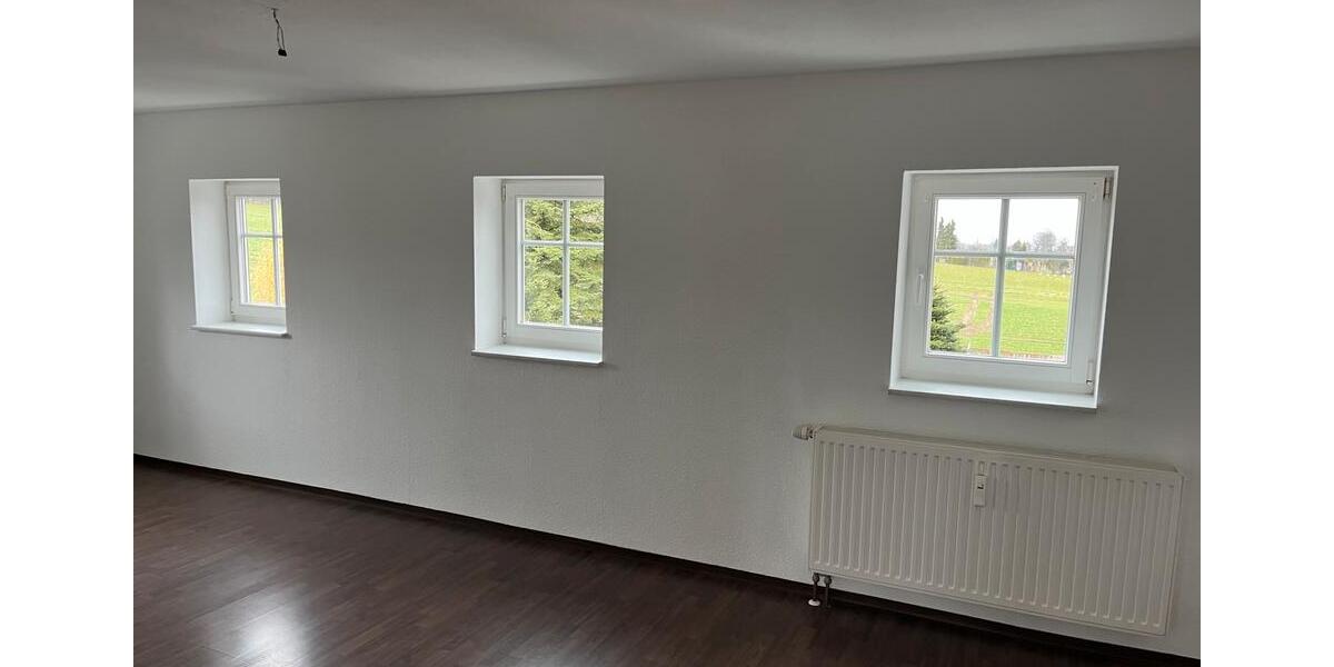 Etagenwohnung Ebersbach-Neugersdorf Neugersdorf - 3 Zimmer, 84 m&sup2;, 622&euro; | Angebot:25975226