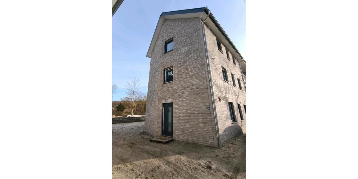 Erdgeschoßwohnung Ibbenbüren - 3 Zimmer, 80 m&sup2;, 1.250&euro; | Angebot:24671201