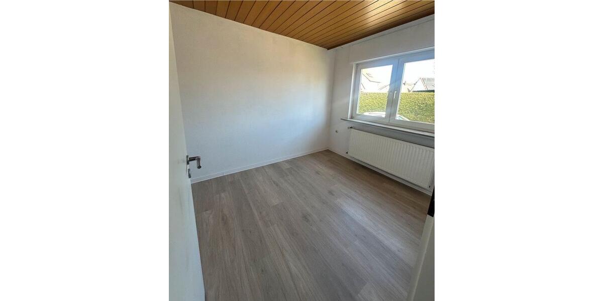 Einfamilienhaus Mainz Gonsenheim - 5 Zimmer, 144 m&sup2;, 2.250&euro; | Angebot:26615151