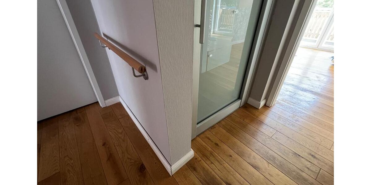 Einfamilienhaus Lich - 4 Zimmer, 160 m&sup2;, 1.500&euro; | Angebot:26698569