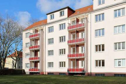 Wohnung Dessau-Roßlau Roßlau - 2 Zimmer, 47 m&sup2;, 371&euro; | Angebot:26749324
