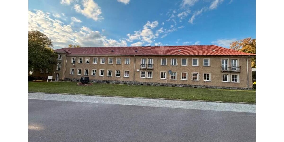 Etagenwohnung Hötensleben - 3 Zimmer, 80 m&sup2;, 200&euro; | Angebot:26033775