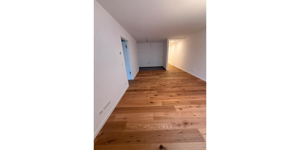 Erdgeschoßwohnung Homburg - 1 Zimmer, 61 m&sup2;, 1.100&euro; | Angebot:26279514