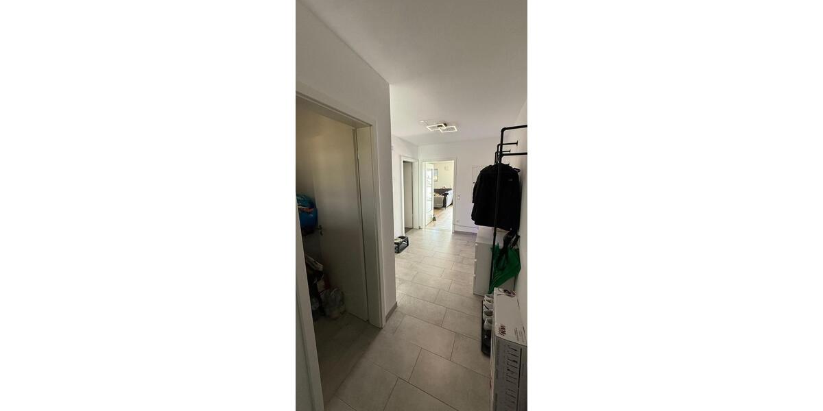 Etagenwohnung Windorf - 2 Zimmer, 68 m&sup2;, 665&euro; | Angebot:25646752