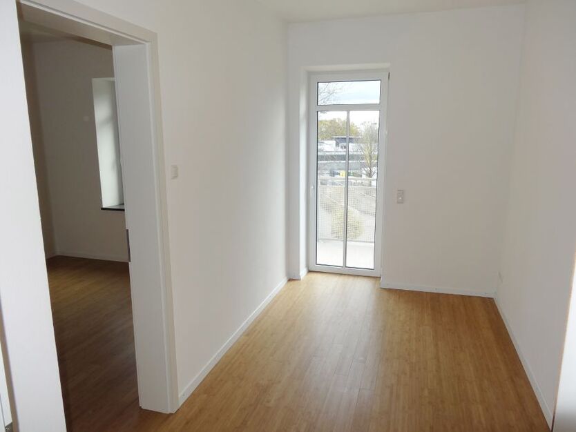 Altbau Loft Wohnung am Lech x3: 73+82+64 qm, kernsaniert, Balkon, Parkett, Küche, ruhig, nähe KUKA, provisionsfrei 3 zimmer