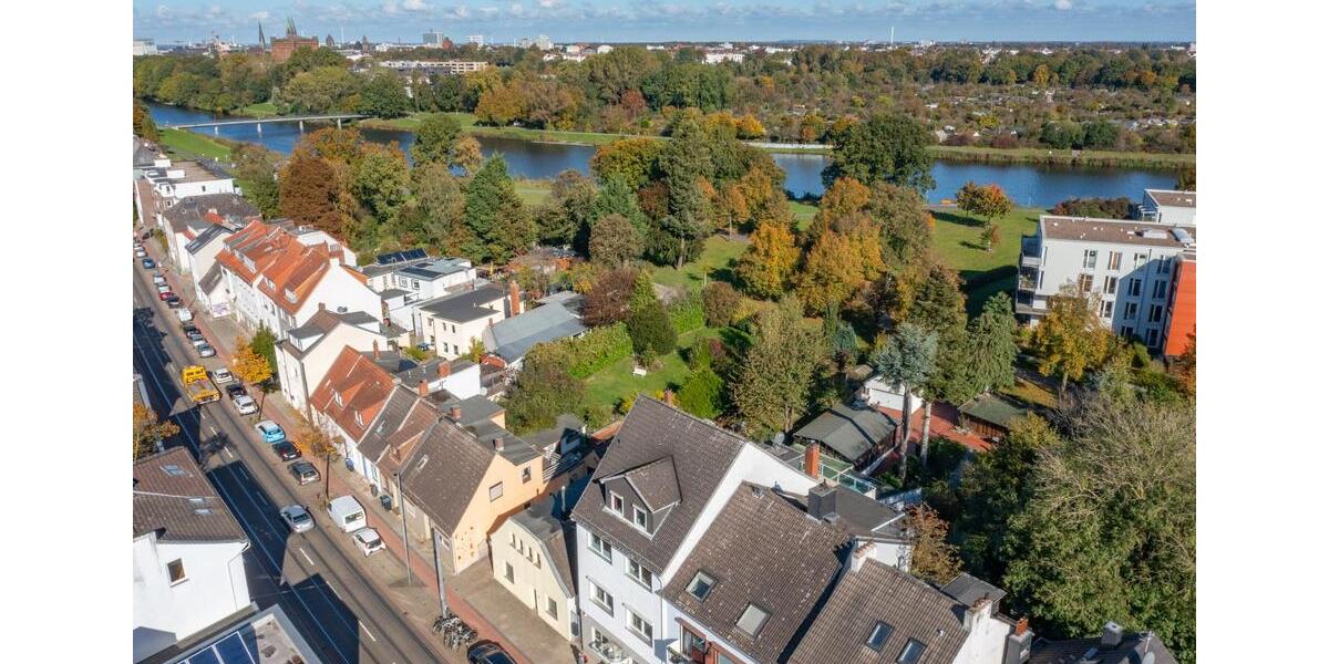 Etagenwohnung Bremen Neustadt - 4 Zimmer, 212 m&sup2;, 3.500&euro; | Angebot:24710225