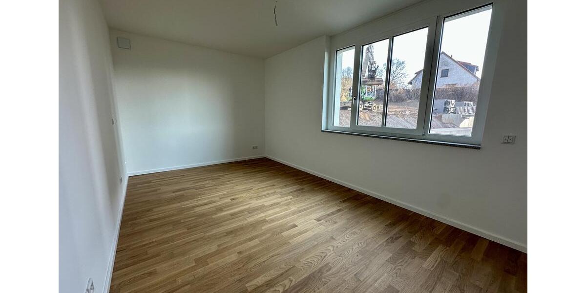 Erdgeschoßwohnung Eisenach - 3 Zimmer, 101 m&sup2;, 1.330&euro; | Angebot:25512318
