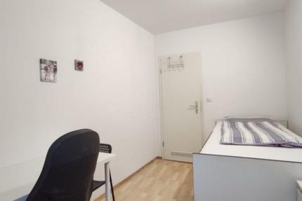 Wohnen auf Zeit Dortmund - 6 Zimmer, 12 m&sup2;, 400&euro; | Angebot:25272634