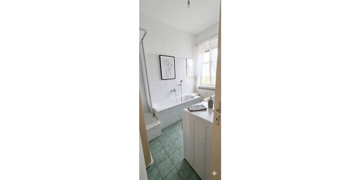 Etagenwohnung Biesenthal - 4 Zimmer, 86 m&sup2;, 1.100&euro; | Angebot:26740898