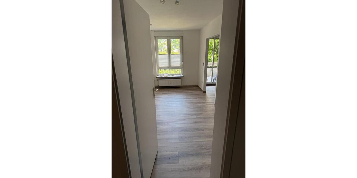 Hochparterre Nürnberg Schnepfenreuth - 3 Zimmer, 67 m&sup2;, 1.020&euro; | Angebot:26699689