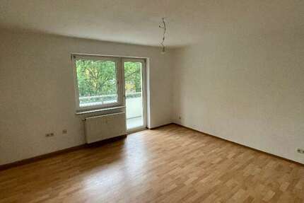 Wohnung zum Mieten in Regensburg 665,39 € 72.88 m²