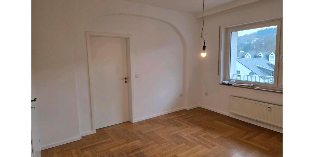Erdgeschoßwohnung Daaden - 3 Zimmer, 119 m&sup2;, 1.050&euro; | Angebot:25286723