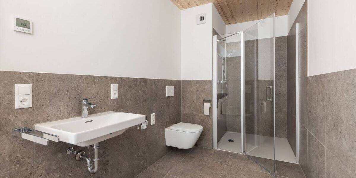 Etagenwohnung Pentling Großberg - 2 Zimmer, 73 m&sup2;, 1.100&euro; | Angebot:26358712