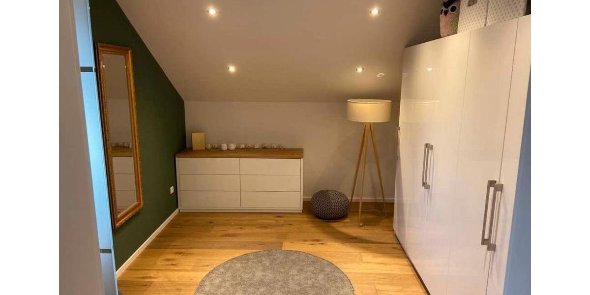 Dachgeschoßwohnung Ruderting - 4 Zimmer, 120 m&sup2;, 950&euro; | Angebot:25935688