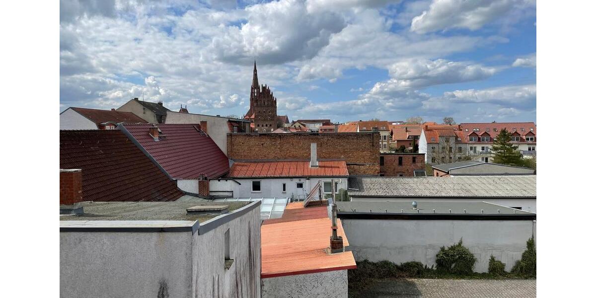 Dachgeschoßwohnung Demmin - 3 Zimmer, 72 m&sup2;, 495&euro; | Angebot:24017553