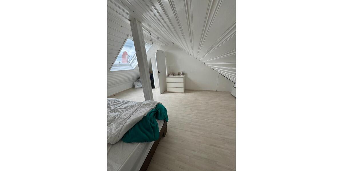 Reihenhaus Neumarkt in der Oberpfalz Altenhof - 4 Zimmer, 130 m&sup2;, 1.620&euro; | Angebot:25916401