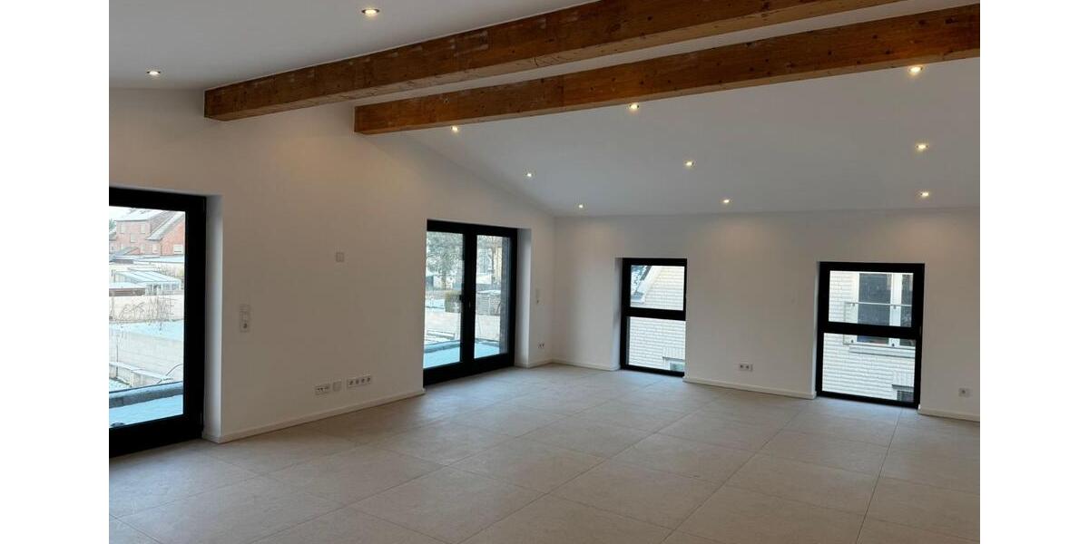 Anspruchsvolle 4-Zimmer Neubau-Wohnung im 1. OG mit Balkon und Stellplatz 4 zimmer