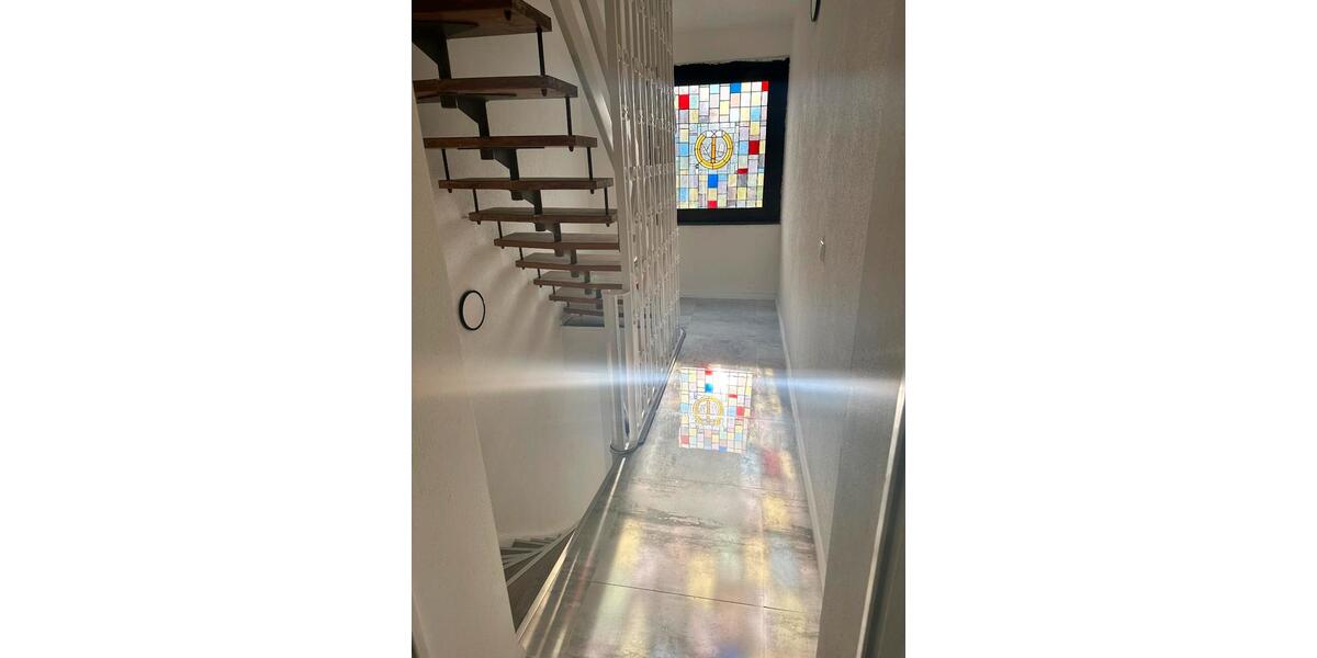 Grundsanierte 3 bis 4- Zimmer Wohnung 4 zimmer