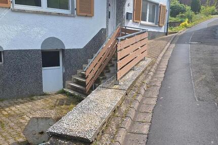 Haus Rammelsbach - 6 Zimmer, 155 m&sup2;, 1.200&euro; | Angebot:24606346