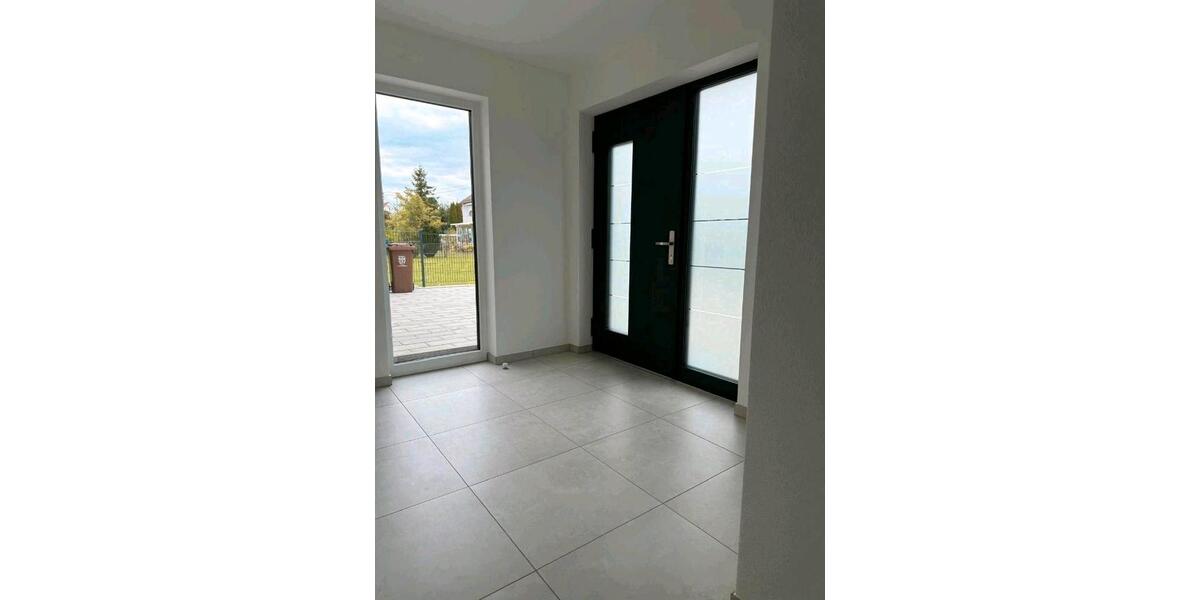 Reihenhaus Aindling - 5 Zimmer, 155 m&sup2;, 2.150&euro; | Angebot:26703966