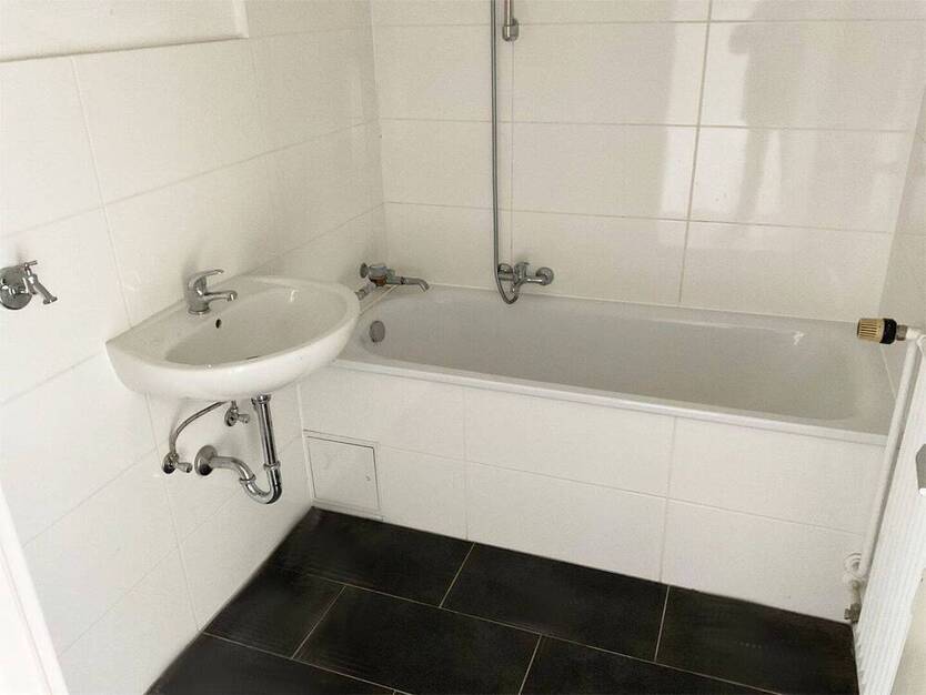 Ihr neues Zuhause mit zwei Loggien! 3-Zimmer-Wohnung, separate Küche, Wannenbad, Aufzug