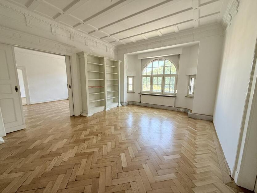traumhaftes Jugendstil-Büro mit 8 Zimmern am Prinzregentenufer