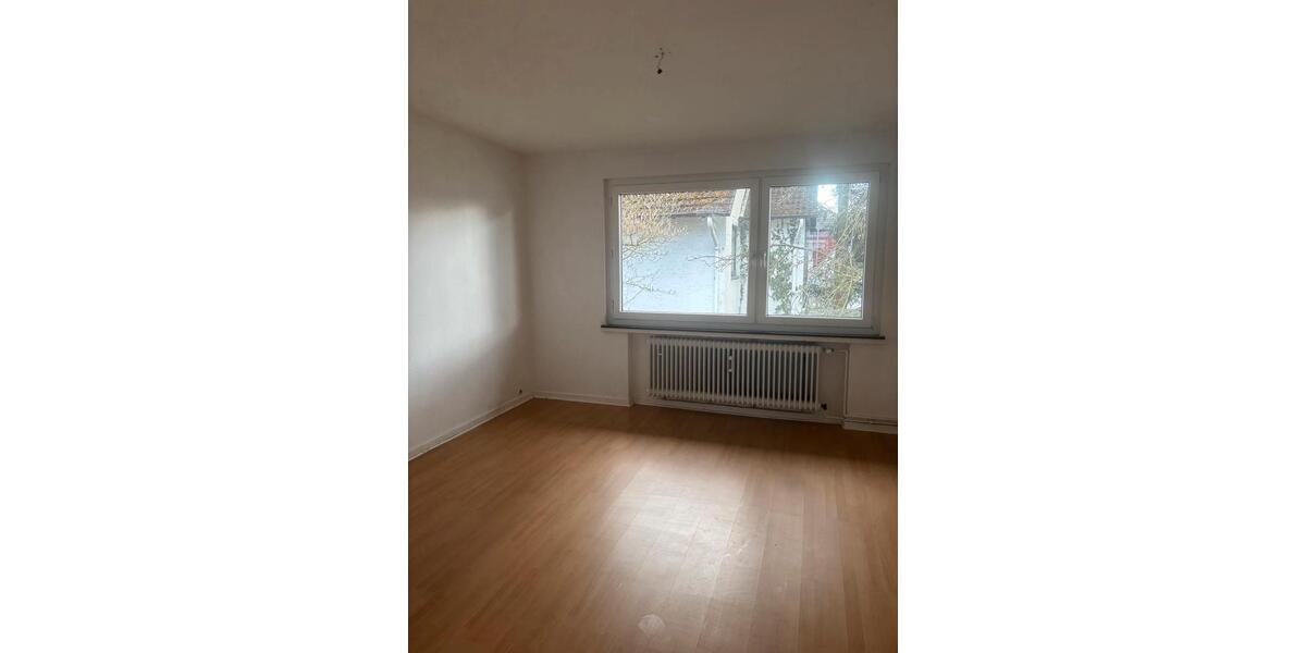Etagenwohnung Hannover Döhren-Wülfel - 3 Zimmer, 80 m&sup2;, 900&euro; | Angebot:25979530