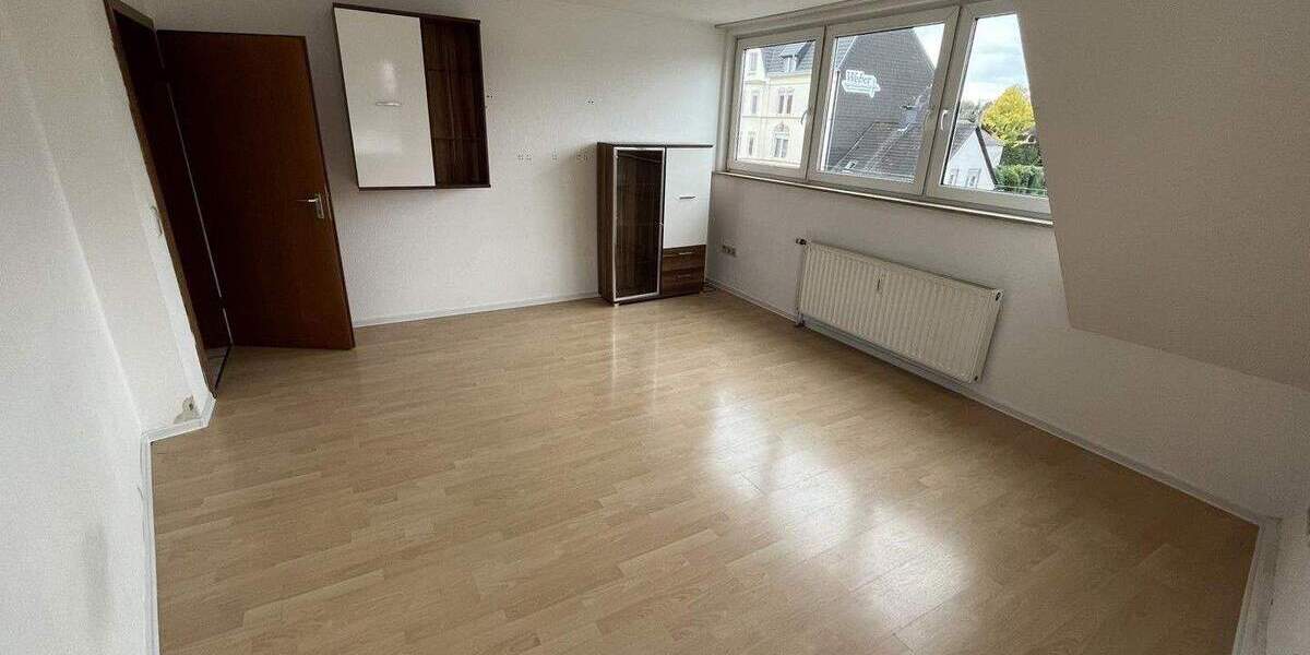 Etagenwohnung Dortmund Brackel - 3 Zimmer, 77 m&sup2;, 770&euro; | Angebot:25140171