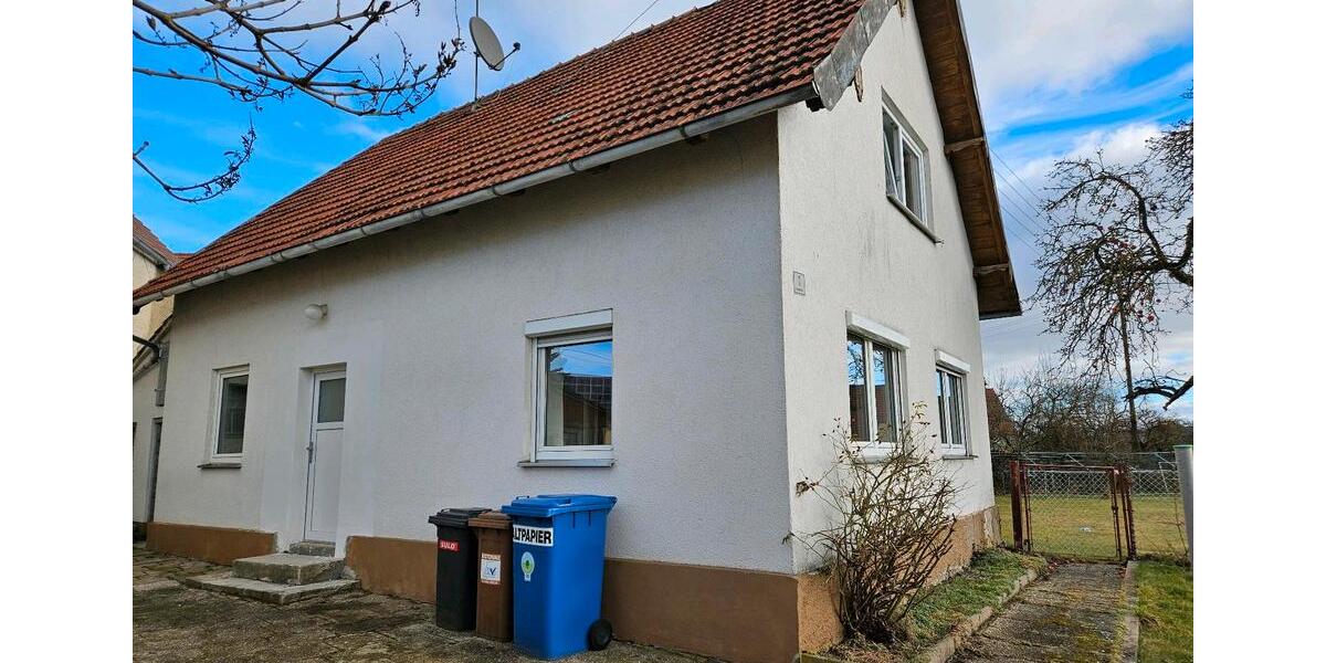 Einfamilienhaus Fünfstetten - 4 Zimmer, 120 m&sup2;, 800&euro; | Angebot:26021992