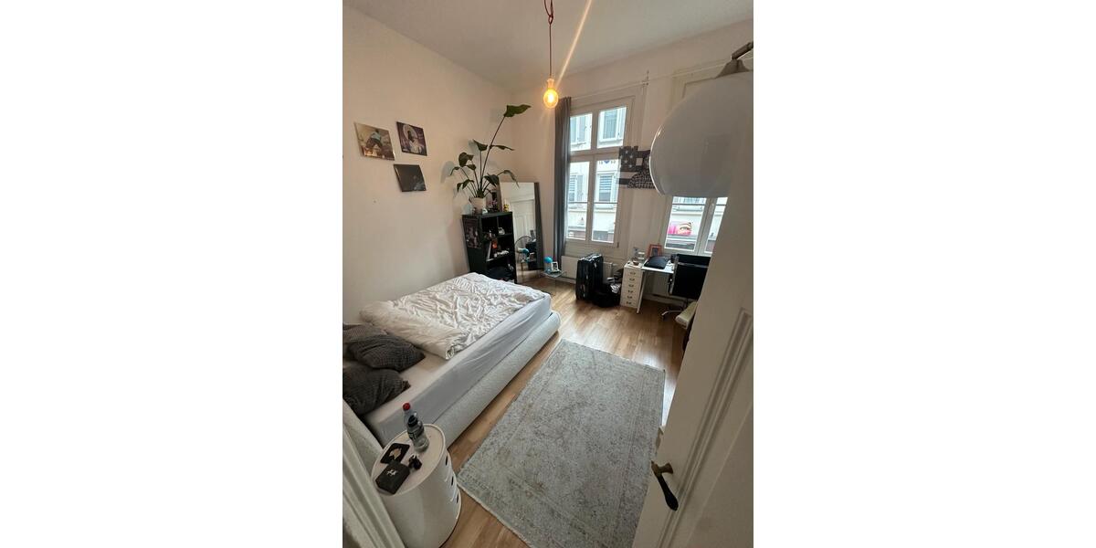 Wohnen auf Zeit Wiesbaden - 4 Zimmer, 82 m&sup2;, 630&euro; | Angebot:26243955
