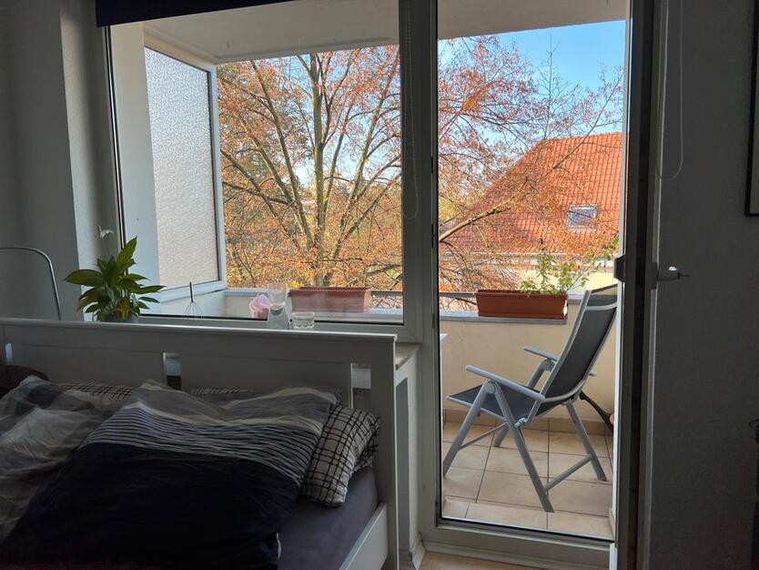 Stilvolle 1-Zimmer-Wohnung (35qm) zur Untermiete in Köln Sülz zimmer