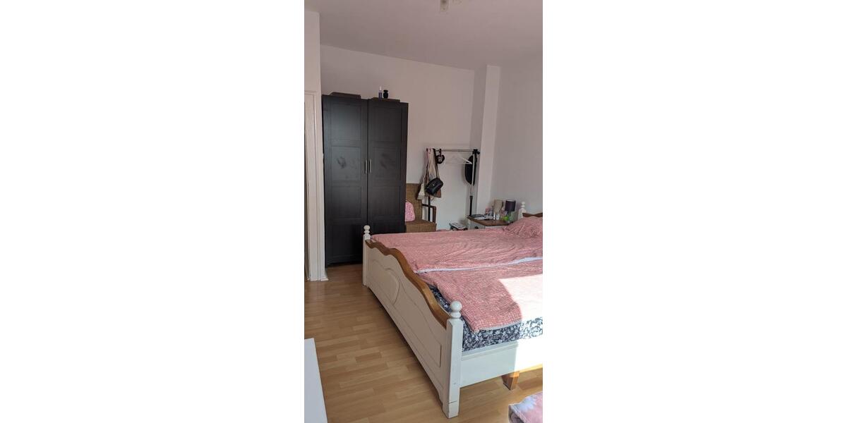 Dachgeschoßwohnung Hameln - 3 Zimmer, 75 m&sup2;, 595&euro; | Angebot:25964881