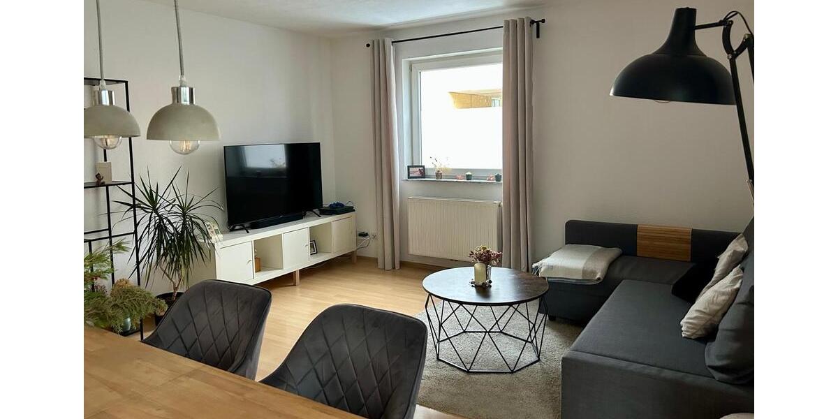 Schöne, helle 3-Zimmer-Wohnung mit Garten in zentraler Lage 3 zimmer