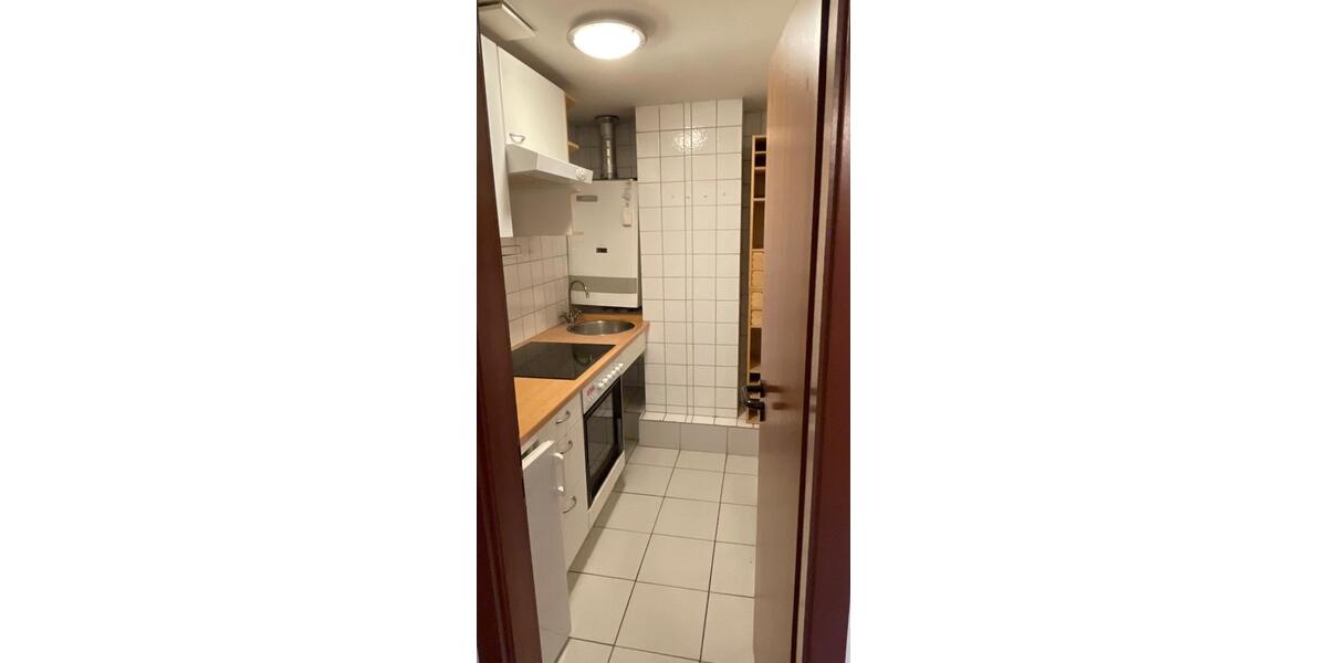 Dachgeschoßwohnung Karlsruhe - 2 Zimmer, 45 m&sup2;, 450&euro; | Angebot:26705158